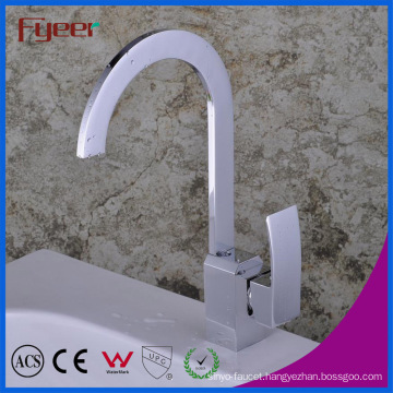 Fyeer Oblate Spout Single Handle Faucet Kitchen Mixer Tap (QH1770)